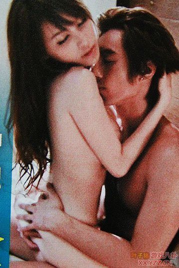 图揭:明星假戏真做激情热吻