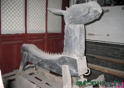 ���̱�̬ ͼ�ҹŴ���������Ů�˵Ĳп��̾ߣ�